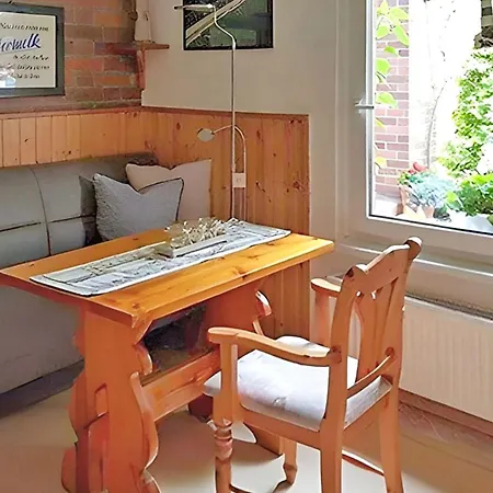 2 Bedroom Cozy In Bansin Seebad Holiday home